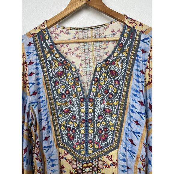 Soft Surroundings Fifi Embroidered Mixed Print Bell Sleeve Tunic Top Size Medium - Picture 4 of 5